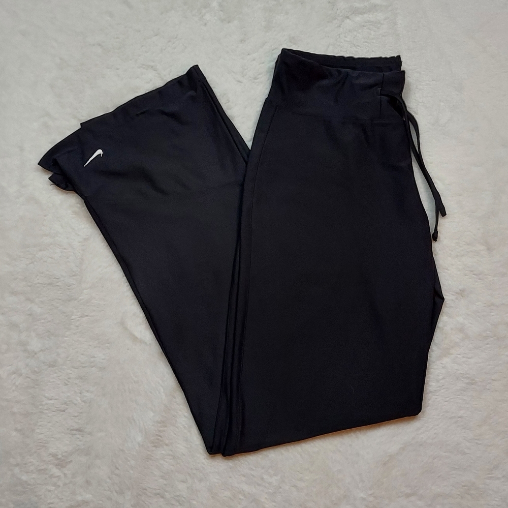 Nike Performance Black Stretch Straight Leg Mid Rise Athletic Pants Size M